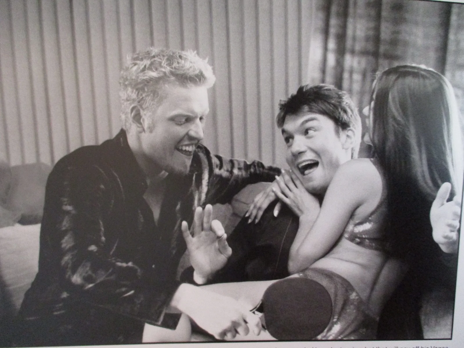 ("TOMCATS")Jake Busey/Jerry O'Connell/2001 10" x 8" Black & White Press Photo, изображение 2