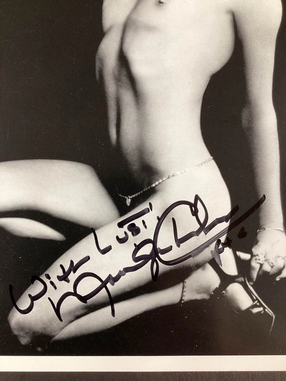 M Chambers — Marilyn Chambers Signed Photo 8x10 Actress Model Autograph JSA 2, image 2