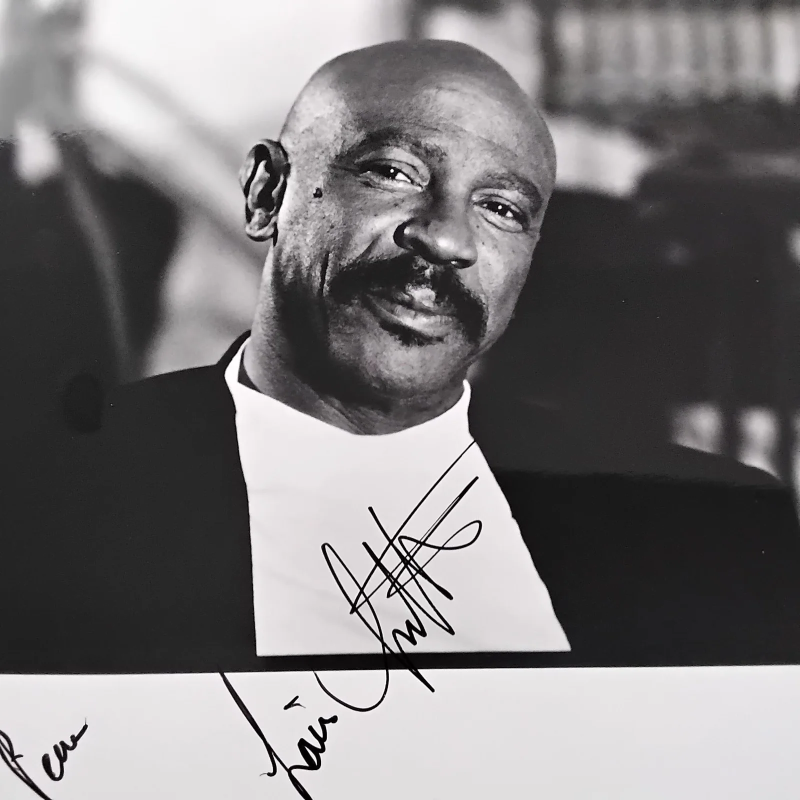 Louis Gossett Jr SIGNED Photo Movie Actor Officer & a Gentleman Roots Enemy Mine, изображение 4