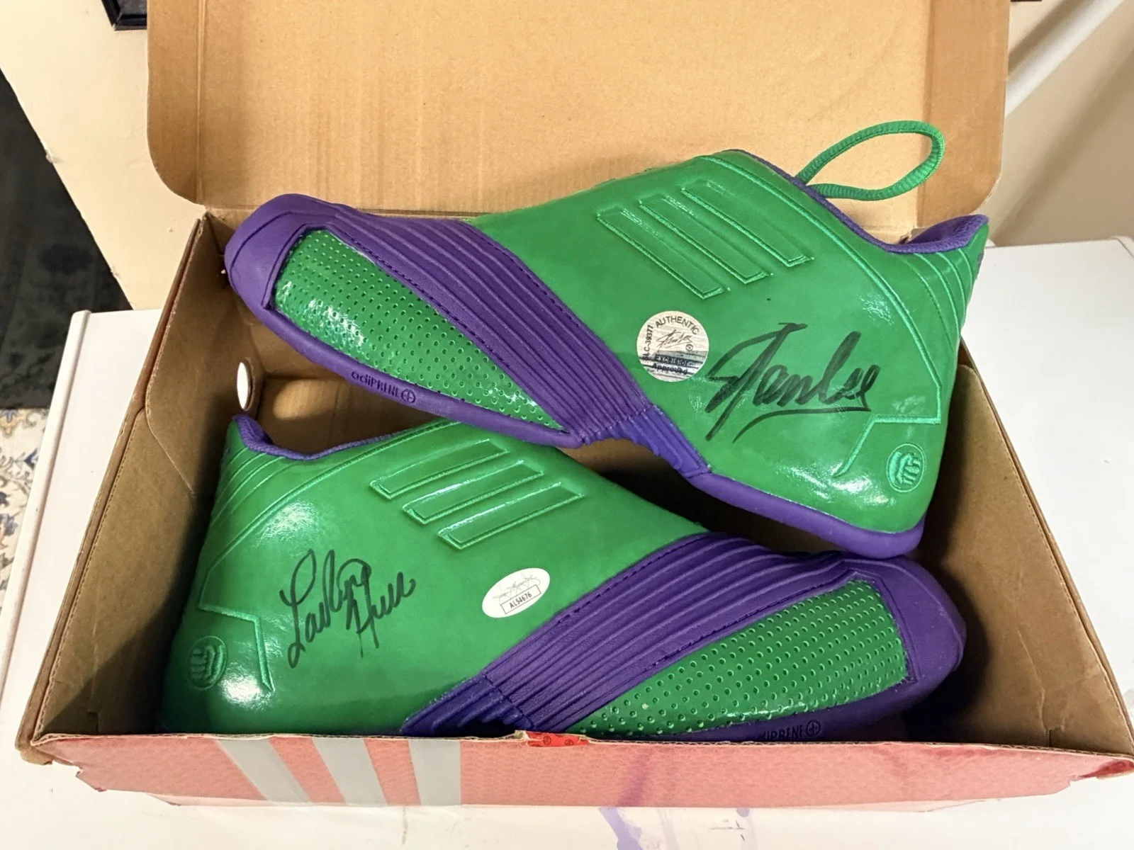 Stan Lee, Lou Ferrigno — Stan Lee And Lou Ferrigno (Original Hulk) Signed Limited Adidas Hulk Sneakers, image 3
