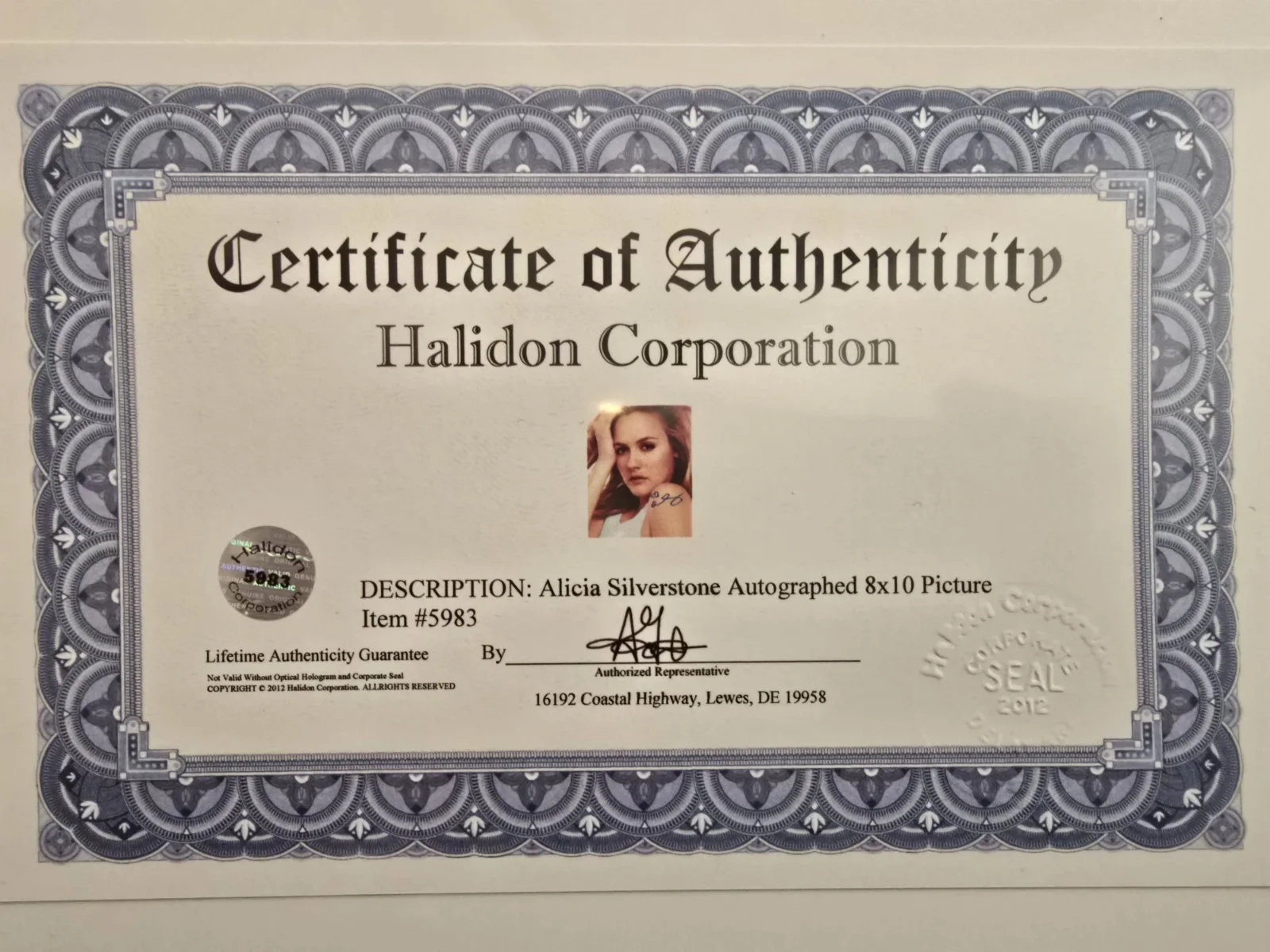 Alicia Silverstone Signed 8x10 Photograph Halidon COA, image 2