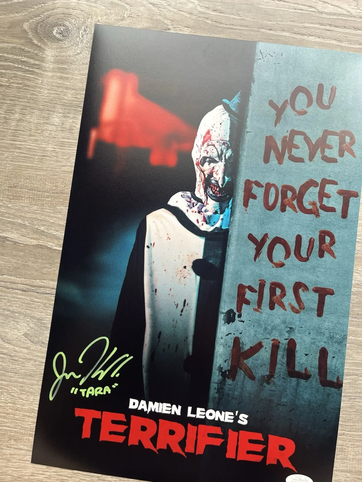 Jenna Kanell — Jenna Kanell Signed Terrifier 11x17 Photo JSA COA Tara Heyes Art The Clown, изображение 4