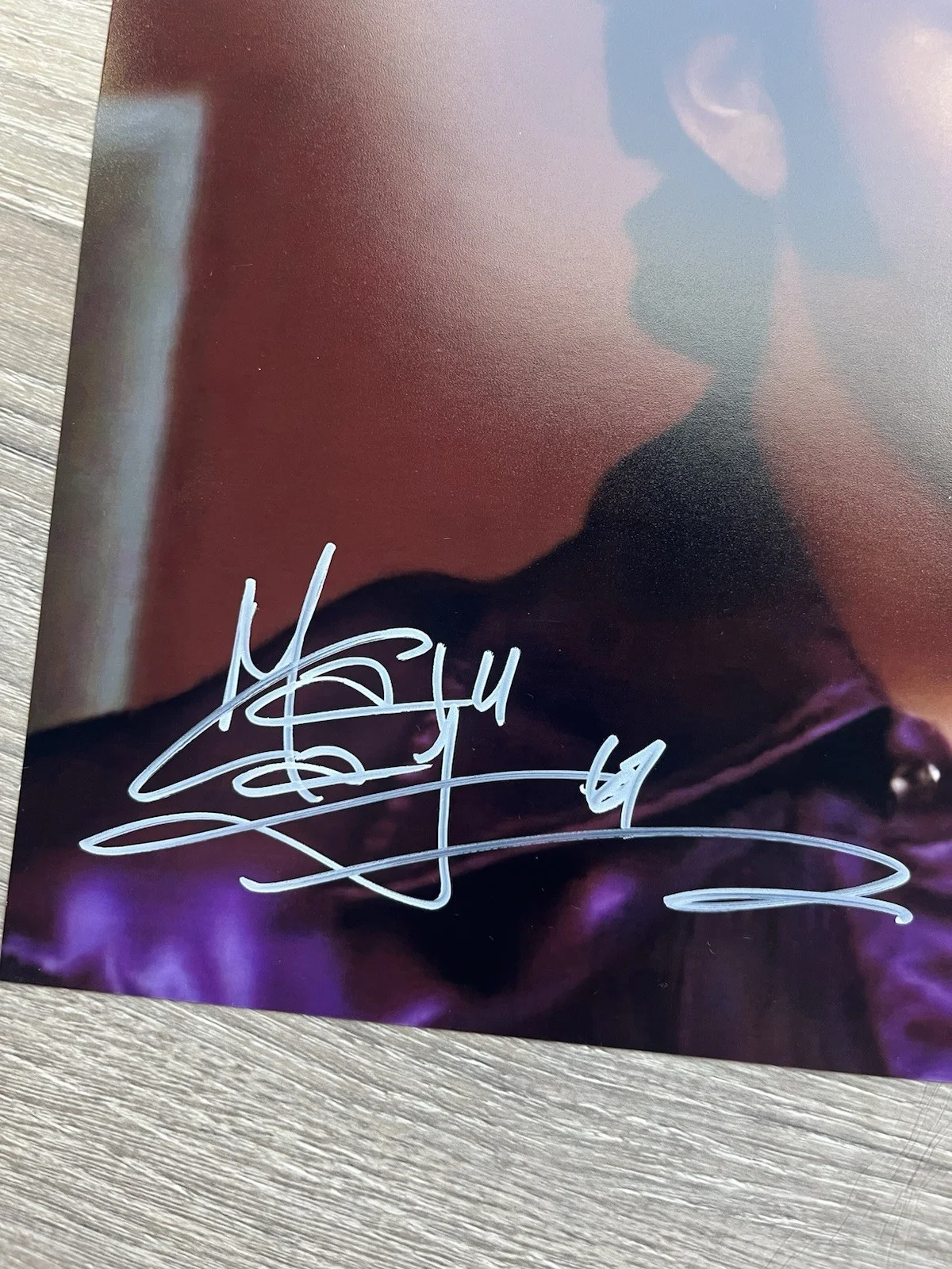 Maxwell Caulfield — Maxwell Caulfield Signed Rex Manning 11x14 Photo Beckett COA Empire Records, изображение 4