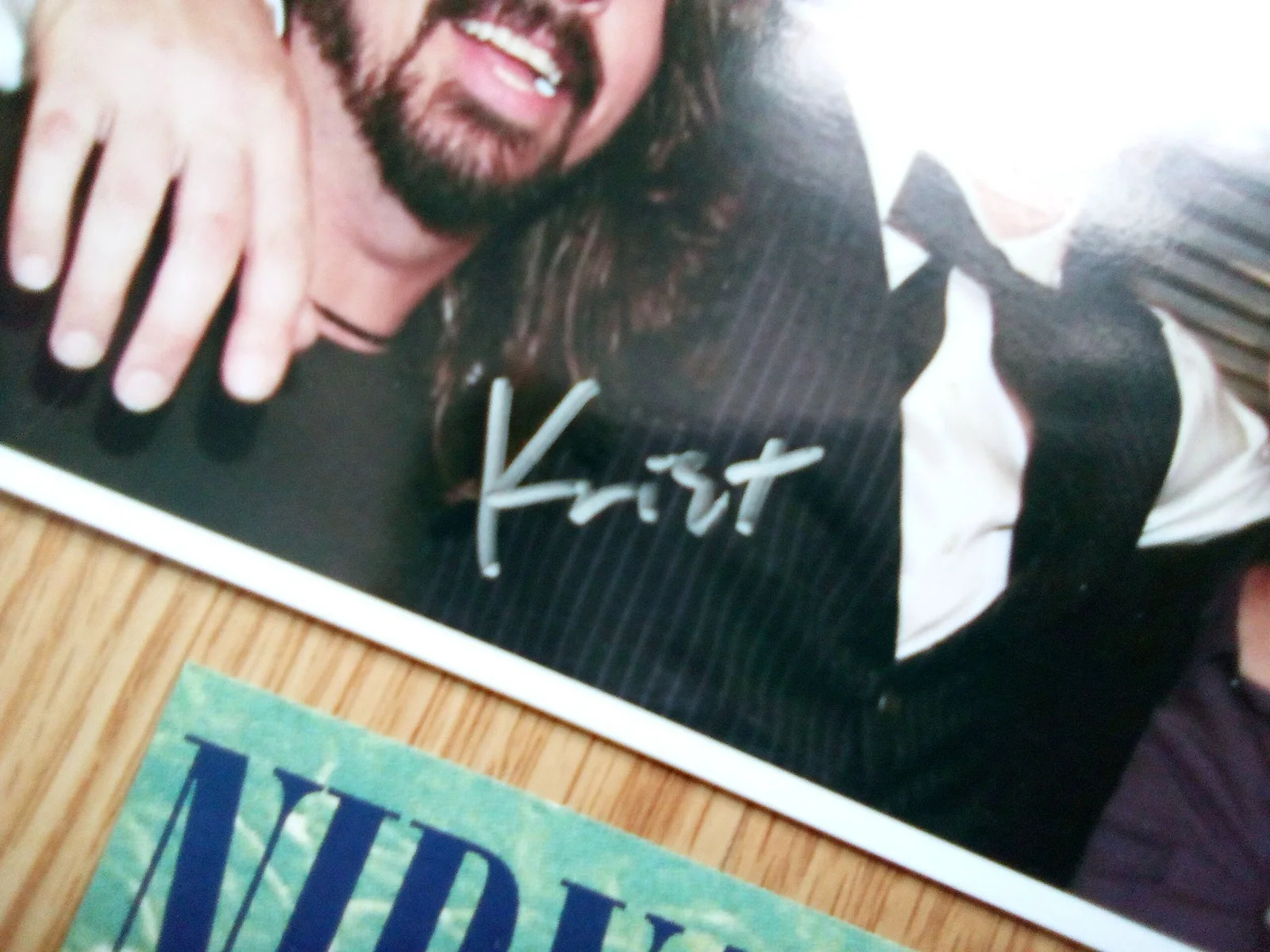 Krist Novoselic Signed 5x8 Photo Nirvana Autograph Plus Sticker Grohl Smear, изображение 2