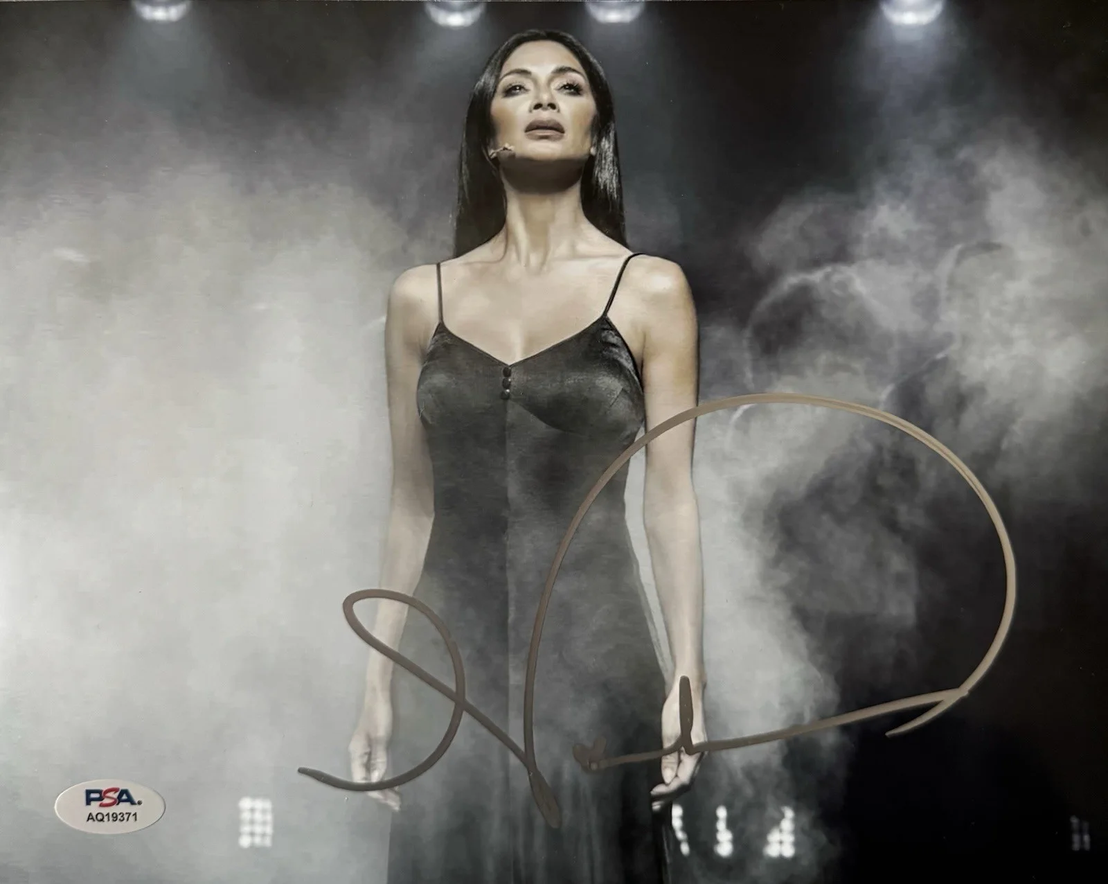 Nicole Scherzinger — Nicole Scherzinger Signed Autograph 8x10 Photo PSA/DNA COA Sunset Blvd Broadway