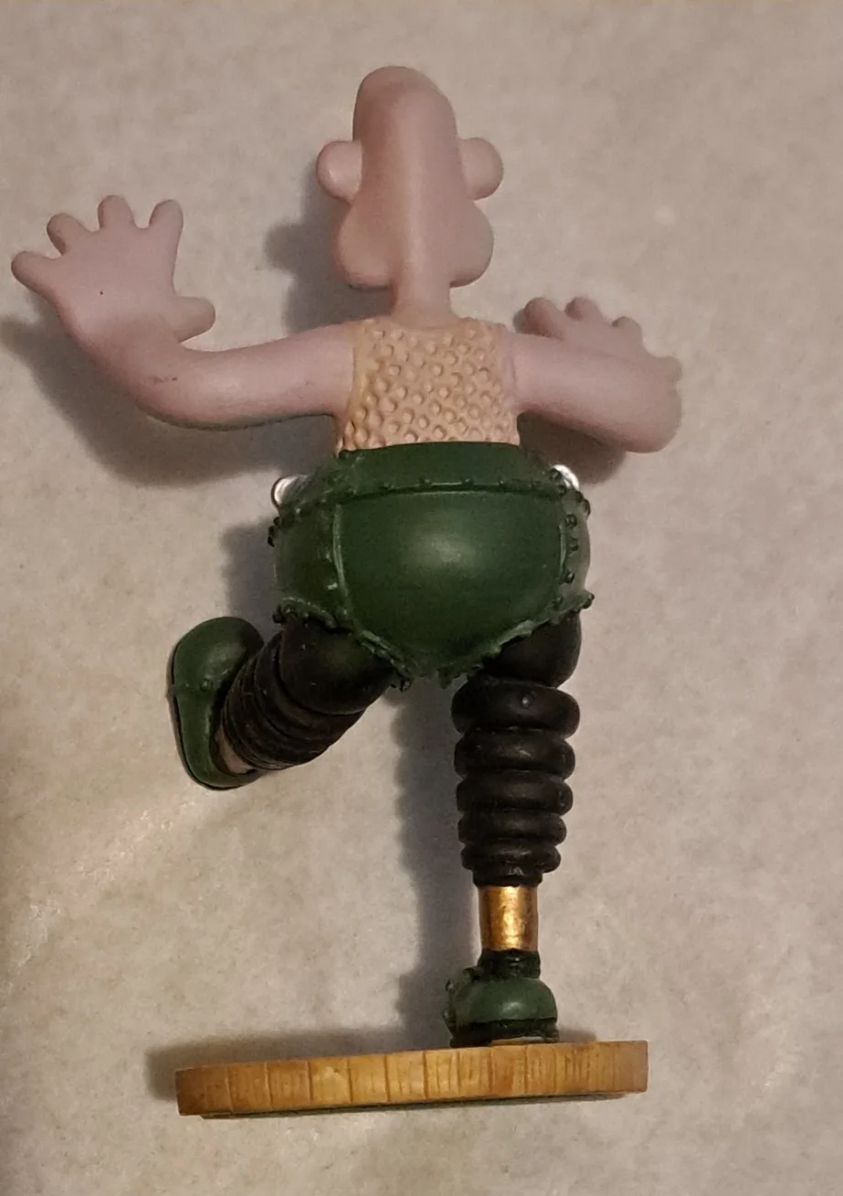 Aardman Wallace and Gromit - The Wrong Trousers Gromit figure, image 2