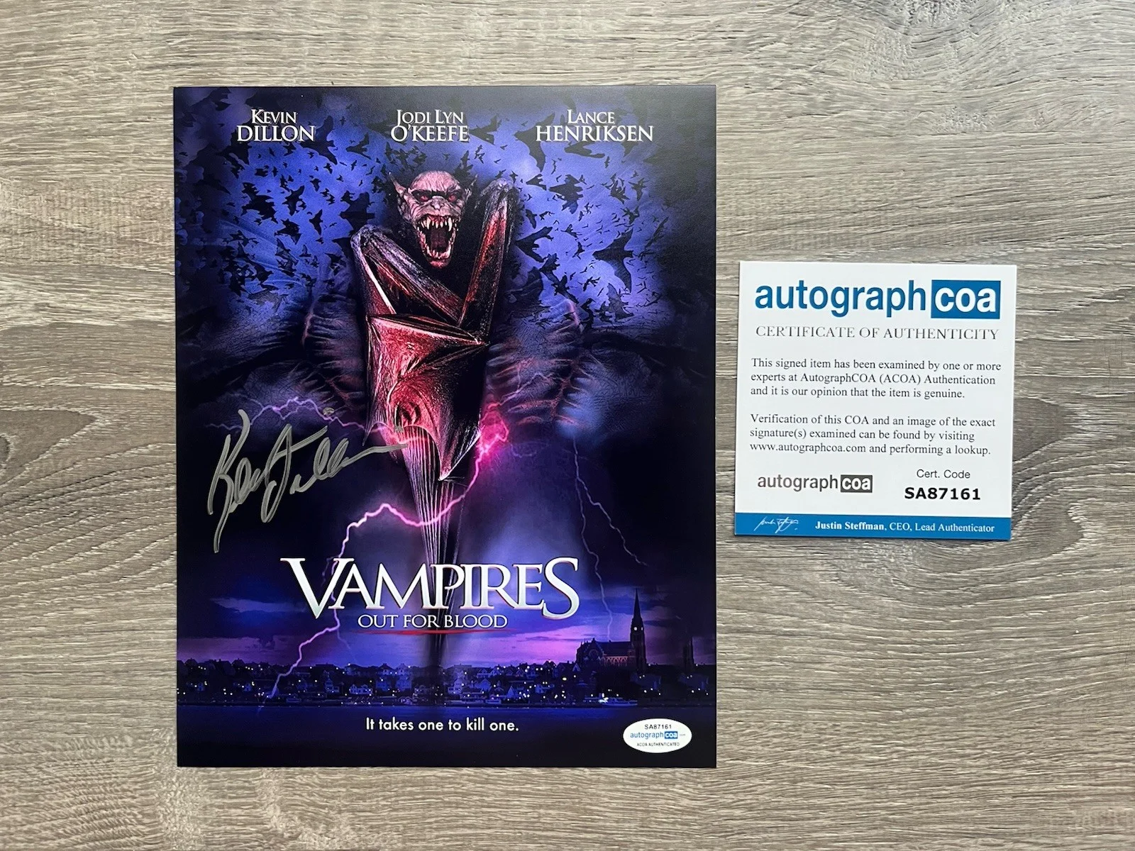 Kevin Dillon — Kevin Dillon Signed Vampires Out For Blood 8x10 Photo ACOA COA Horror Entourage