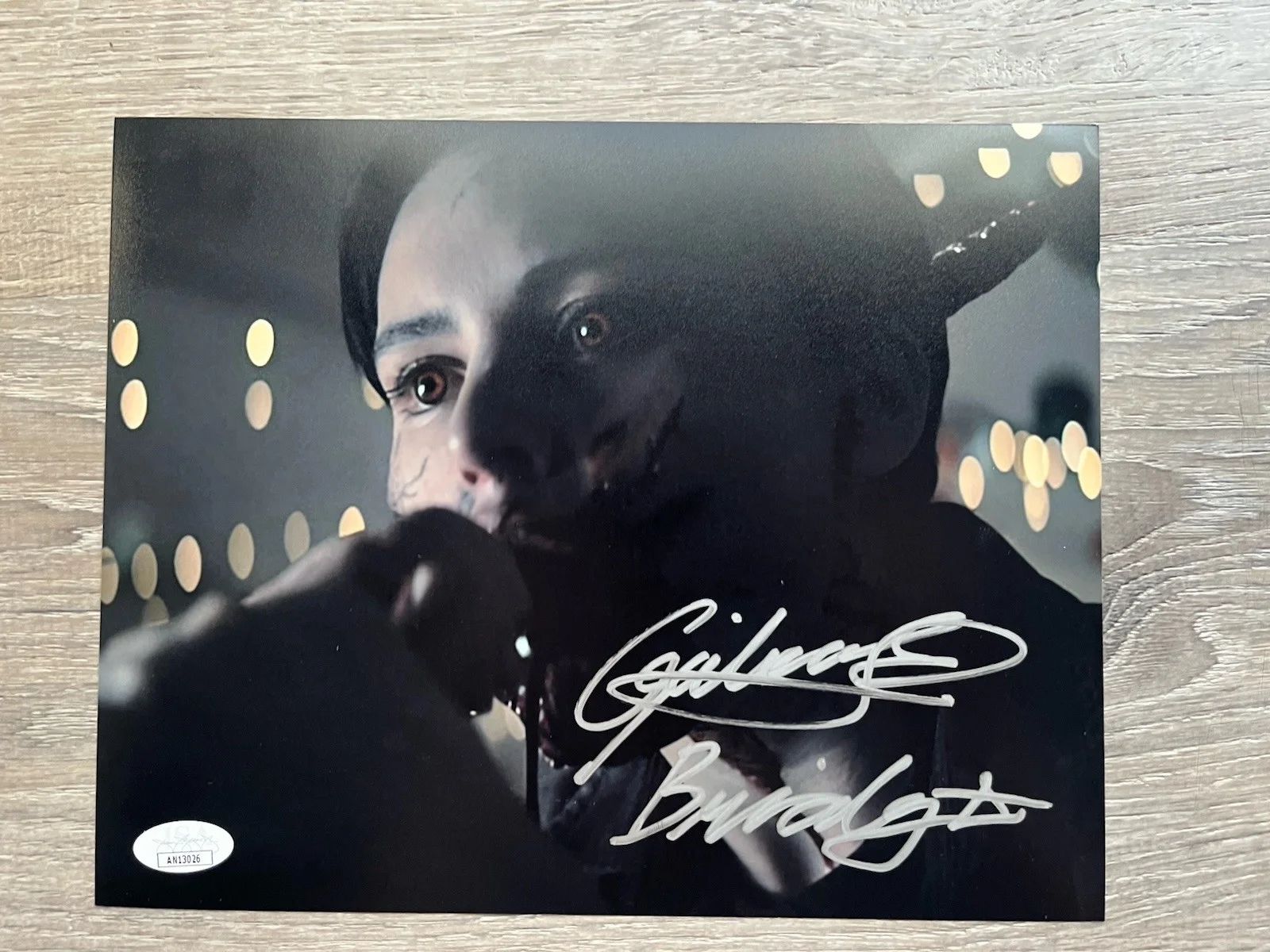 Gabrielle Echols — Gabrielle Echols Signed Evil Dead Rise 8x10 Photo JSA COA Horror Autograph, image 2