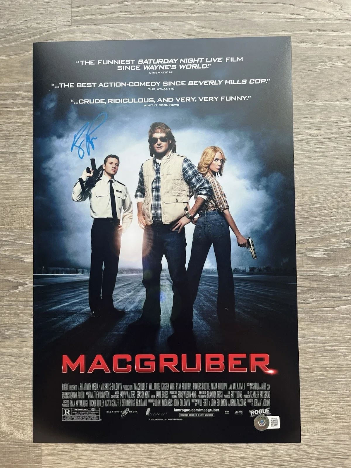 Ryan Phillippe Signed MacGruber 11x17 Photo Beckett COA SNL Comedy, image 2