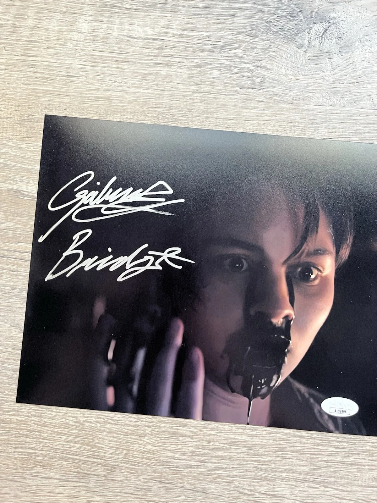 Gabrielle Echols — Gabrielle Echols Signed Evil Dead Rise 8x10 Photo JSA COA Horror Autograph, изображение 4