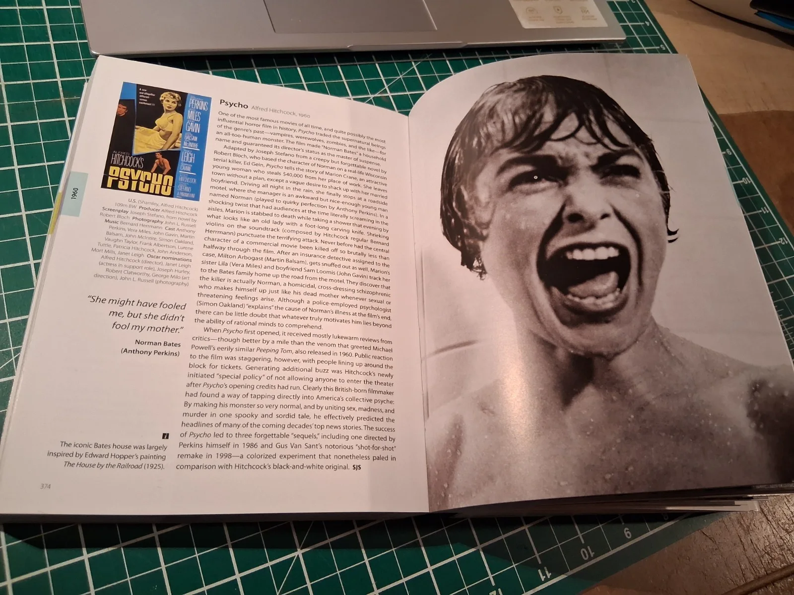 2014 book '1001 MOVIES You must see before you die 'Qiuntessence Editions ltd', изображение 2