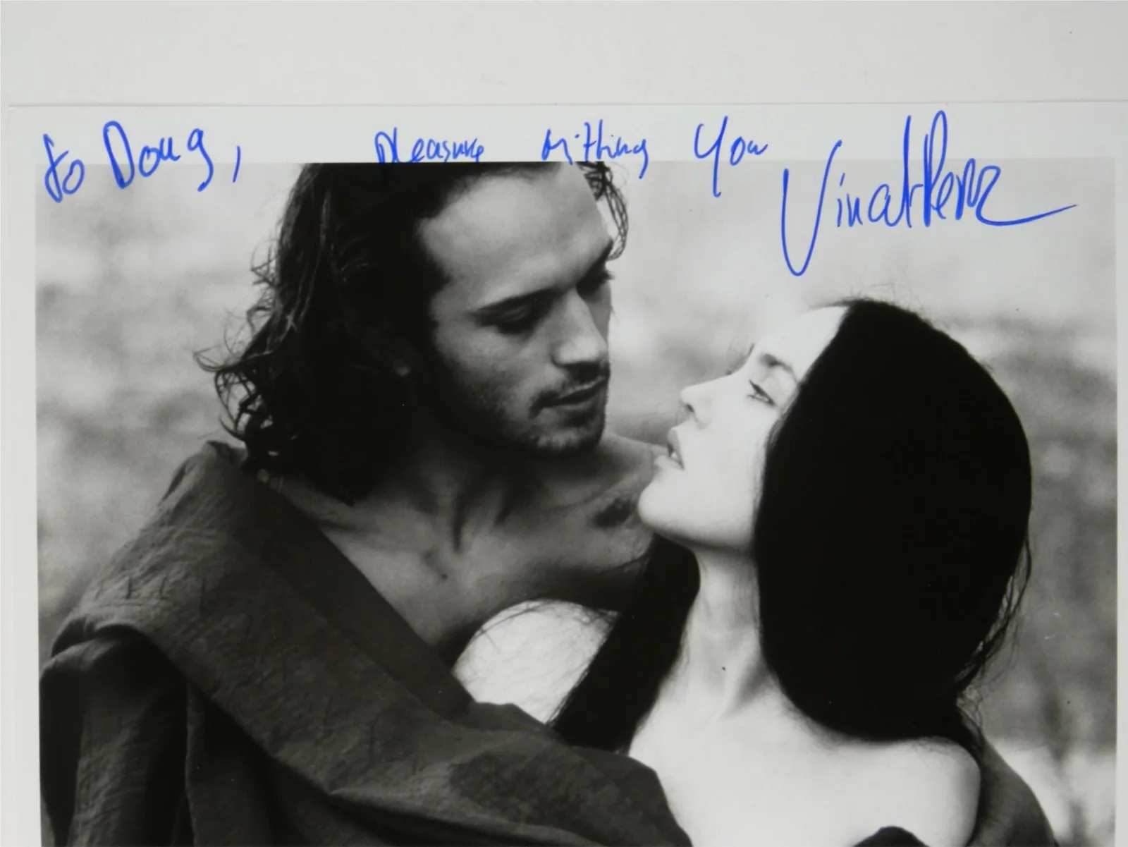 Vincent Perez — Vincent Perez Signed B&W 8x10 Promo Photo Queen Margot Personalized To Doug, изображение 3