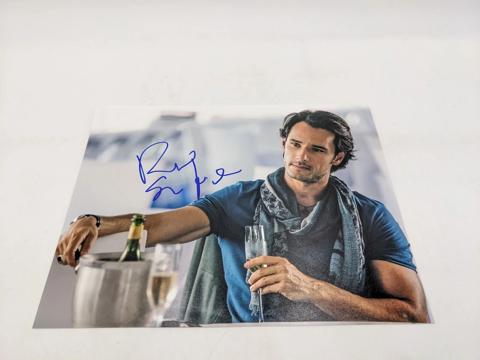 Rodrigo Santoro Focus Signed 8x10 Photo Autograph Westworld 300 Actor, image 2
