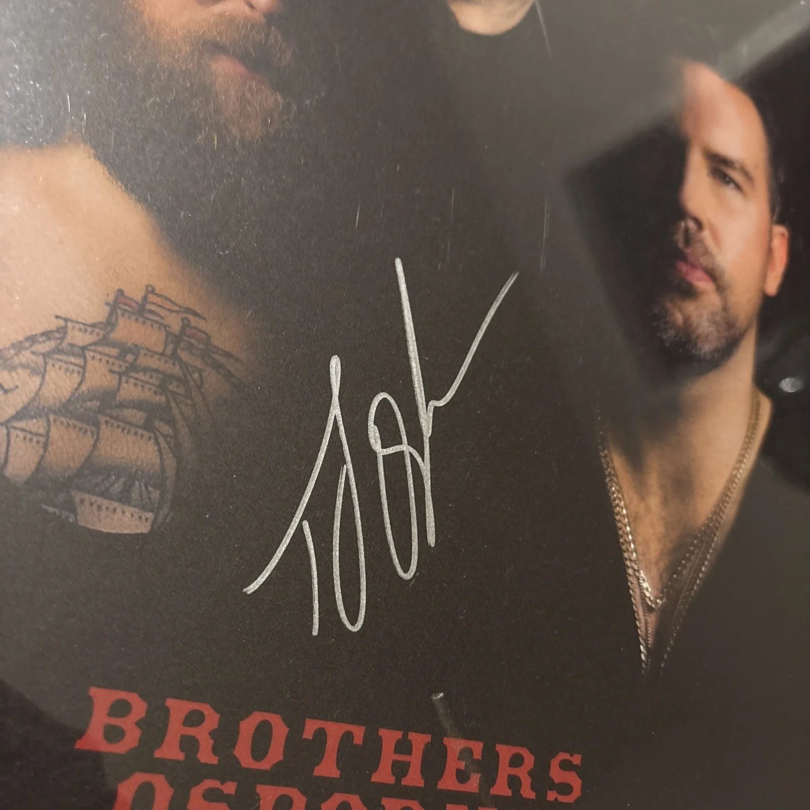 JSA Signed Brothers Osborne Record Art Insert Photo Autograph Country Music 421, изображение 3