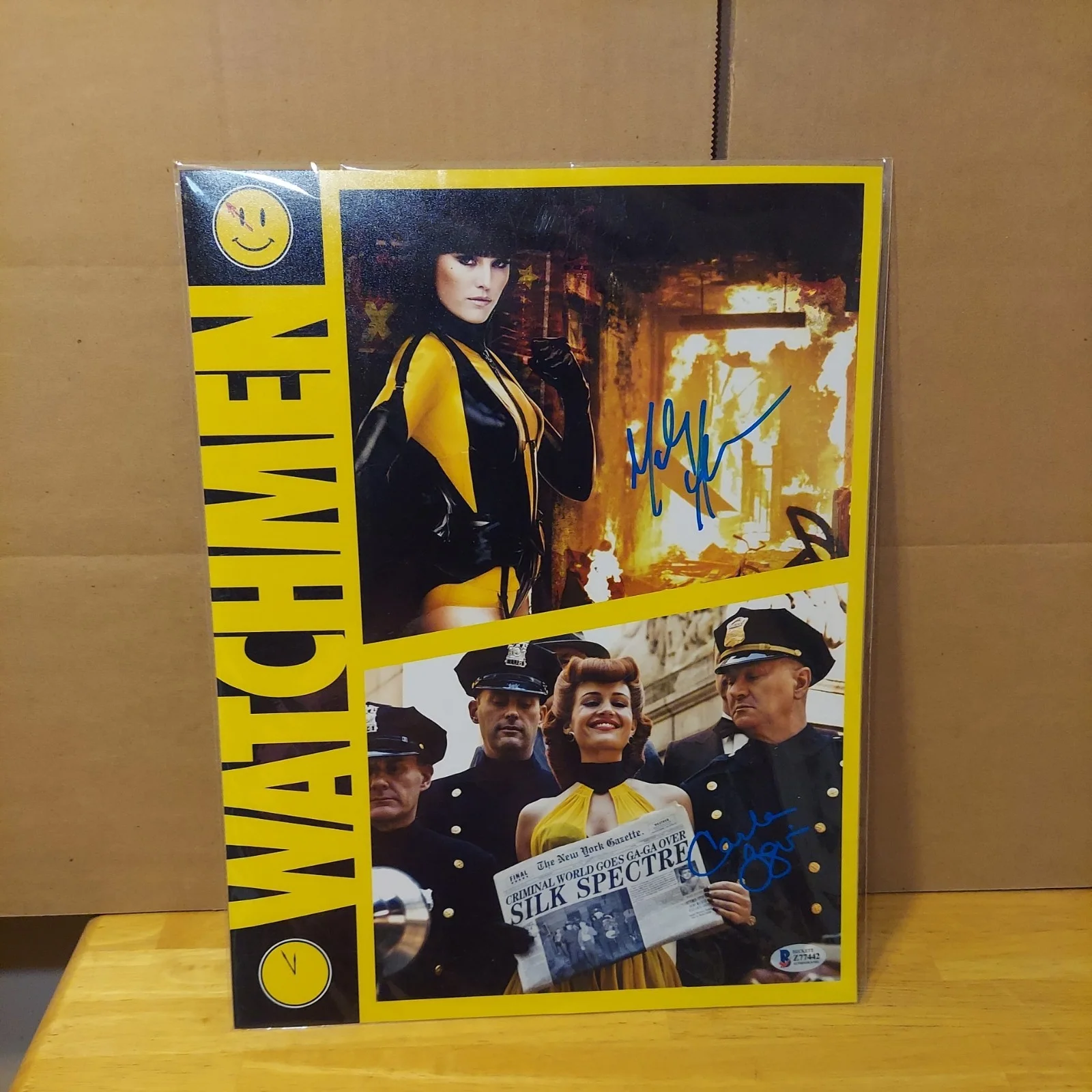 Malin Akerman & Carla Gugino — WATCHMEN Dual Signed Autograph MALIN ACKERMAN and CARLA GUGINO Beckett BAS
