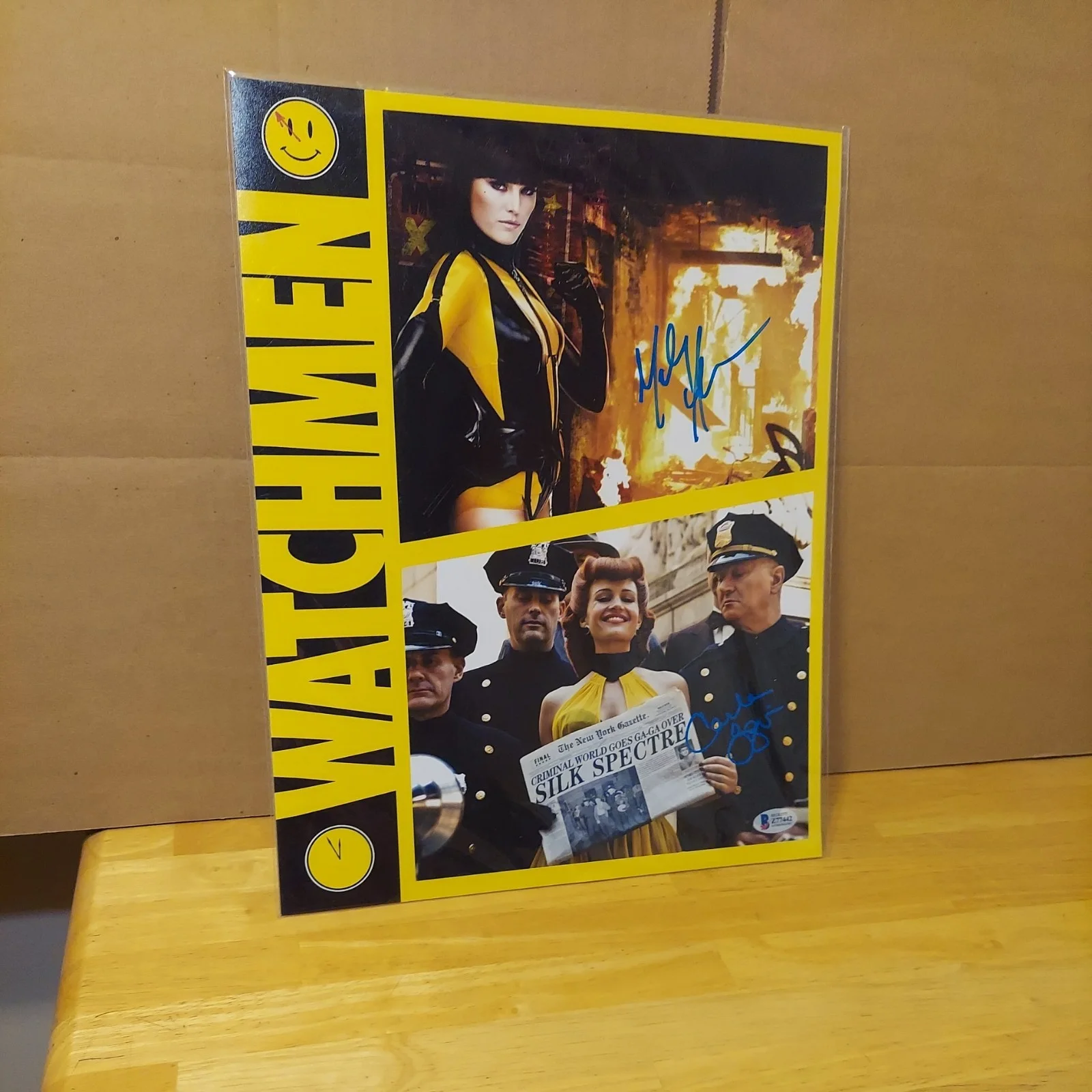 Malin Akerman, Carla Gugino — WATCHMEN Dual Signed Autograph MALIN ACKERMAN and CARLA GUGINO Beckett BAS, изображение 5