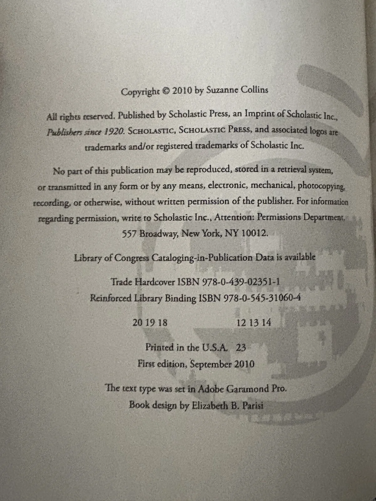 Suzanne Collins — Author Suzanne Collins Signed Autograph The Hunger Games Mockingjay Book Beckett, image 3