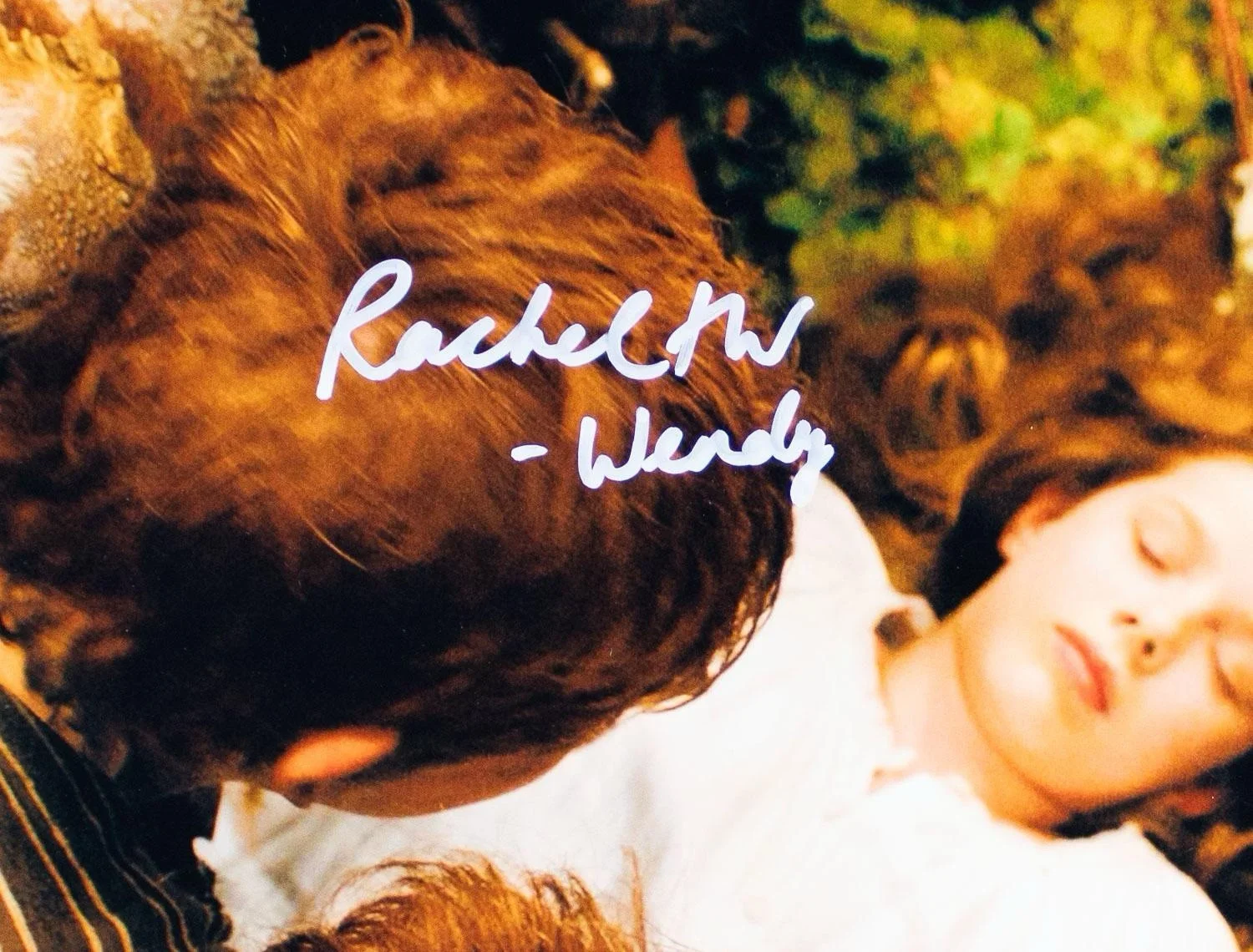Rachel Hurd-Wood — Rachel Hurd Wood "Wendy" Signed Peter Pan 16x20 Photo (JSA COA), изображение 2