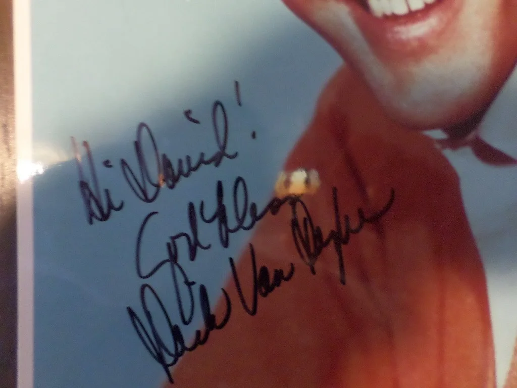 Dick Van Dyke — Dick Van Dyke Signed 8X10 Color Photo, image 2