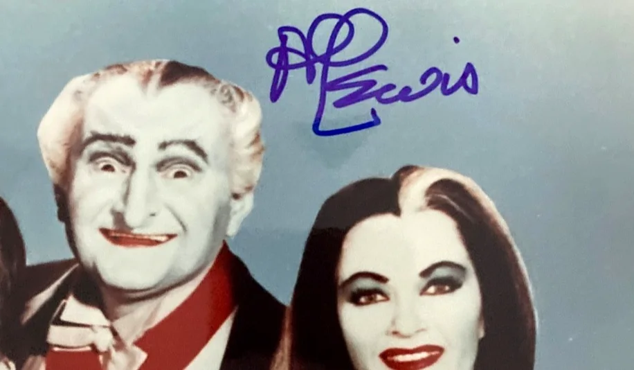 Al Lewis — Autographed IN PERSON "Grandpa Munster" AL LEWIS ~The Munsters 8x10 Color Photo, изображение 2