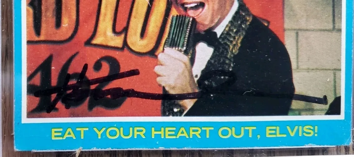 Henry Winkler — BGS Beckett Slabbed Autographed Henry Winkler 1976 Topps Happy Days Card, изображение 2