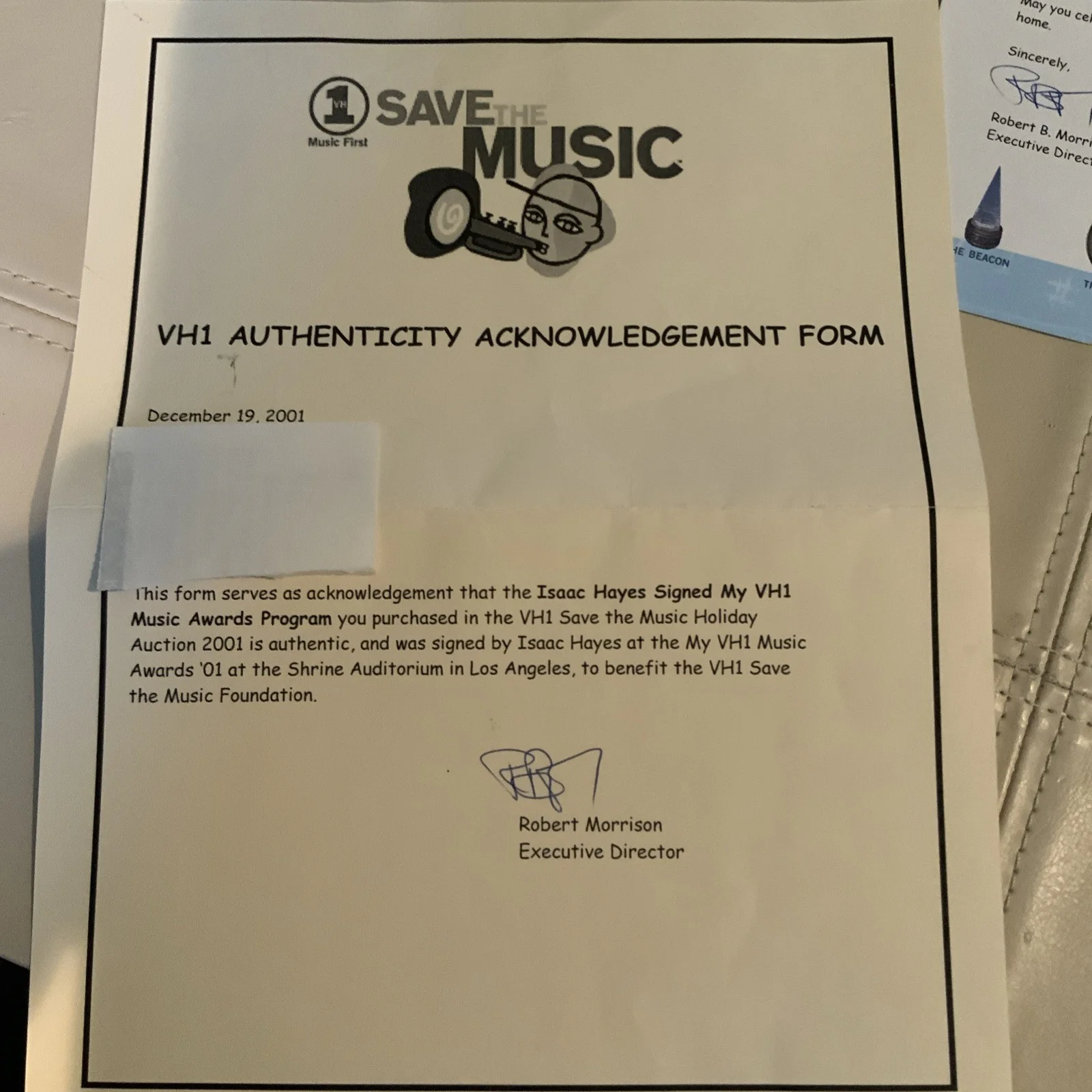 Isaac Hayes — Isaac Hayes Signed My VH1 Music Awards Program 2001. With Certificate And Letter, image 3