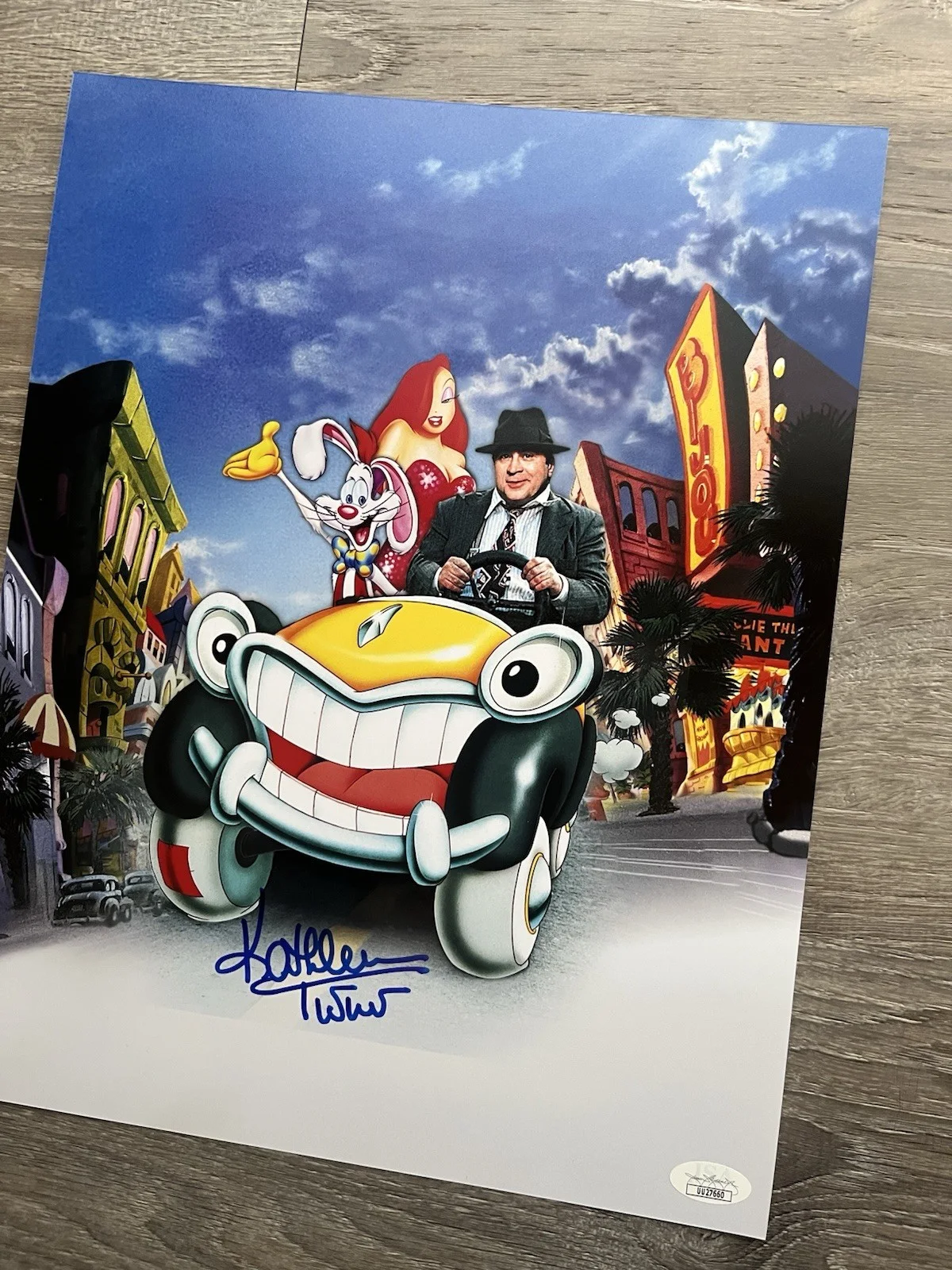 Kathleen Turner — KATHLEEN TURNER Signed Jessica Rabbit 11x14 Photo JSA COA Roger Rabbit, изображение 5