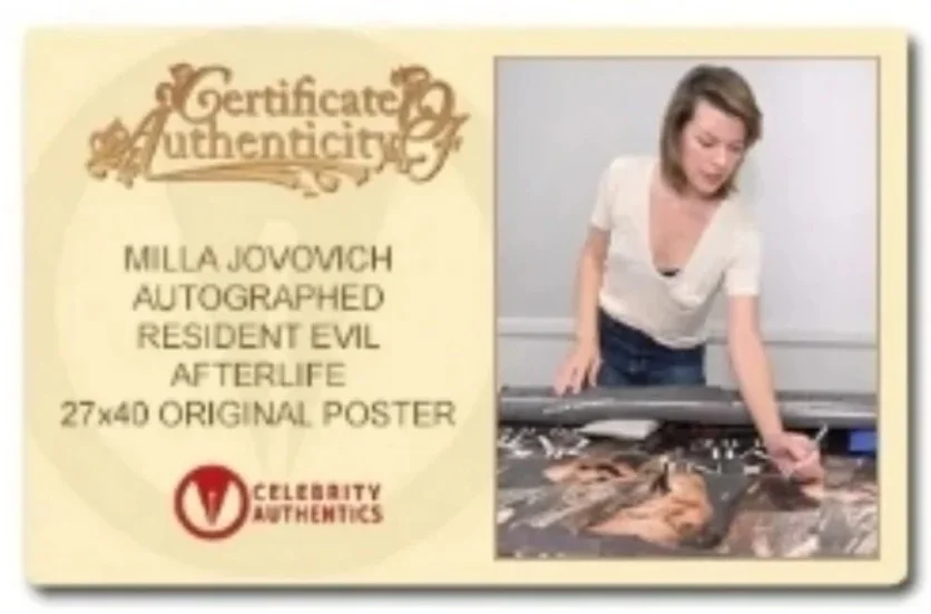 Milla Jovovich Autographed 2010 Resident Evil: Afterlife 27x40, изображение 2