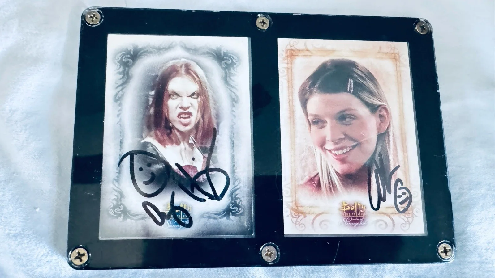 Alyson Hannigan Amber Benson — SIGNED Lot Buffy The Vampire Slayer Autograph Card Alyson Hannigan Amber Benson