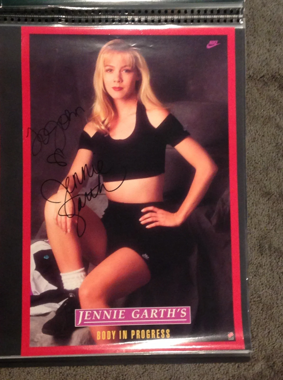 Jennie Garth — Jennie Garth Signed 24x16 Nike Promo Poster Autographed Beverly Hills 90210, image 2