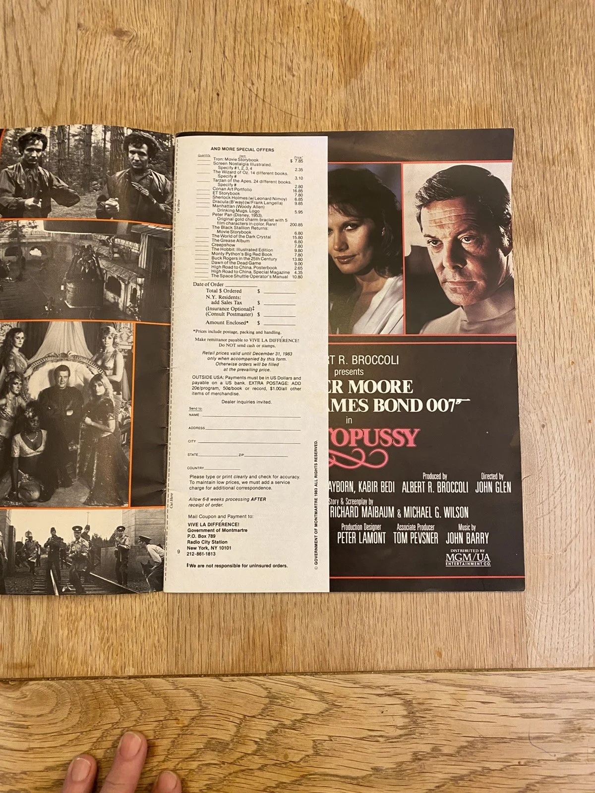 JAMES BOND 007 - OCTOPUSSY ORIGINAL FILM BROCHURE - 1981, image 2