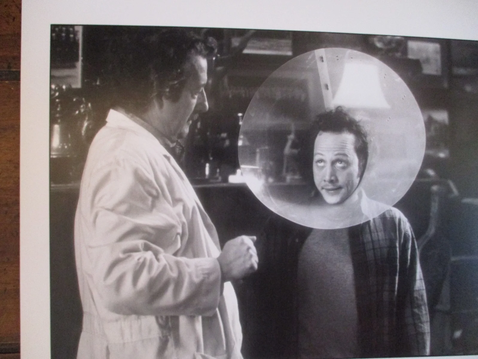 Rob Schneider/Michael Caton(THE ANIMAL)2001 10 x 8 Black and White Press Photo, изображение 2