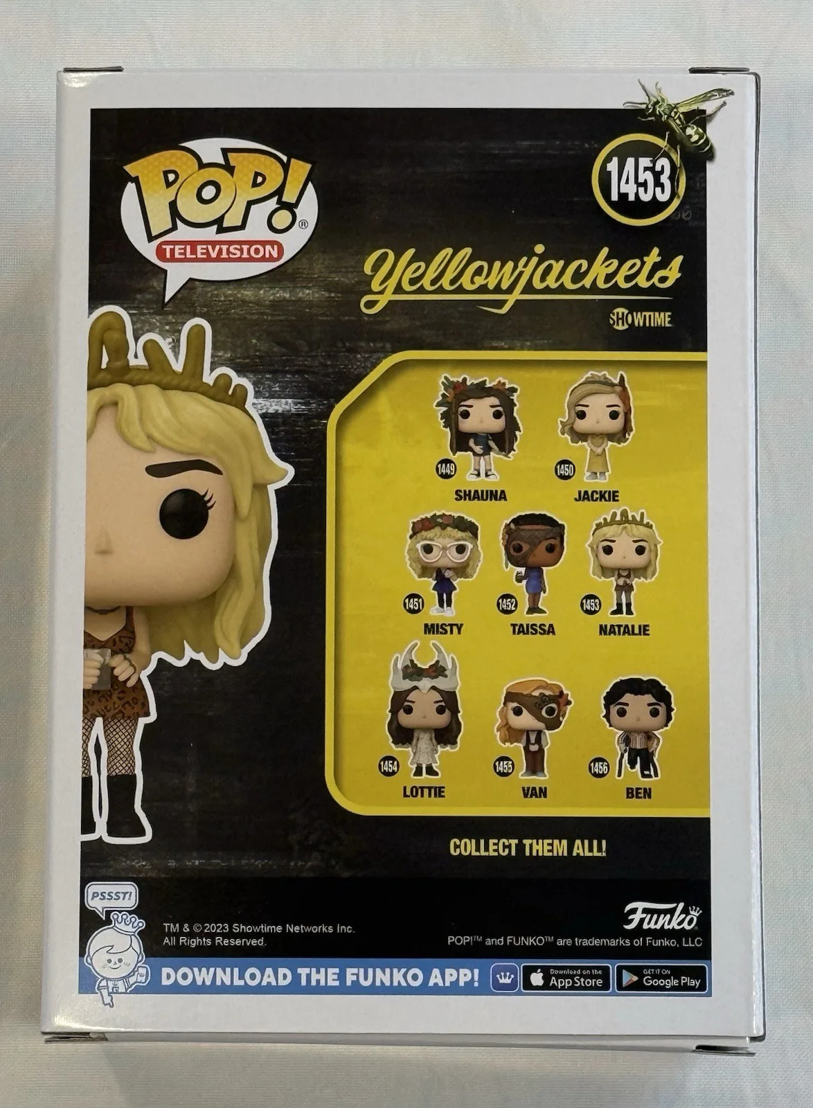 Juliette Lewis — Juliette Lewis Signed Yellowjackets Funko Pop! 1453 Beckett COA, image 5
