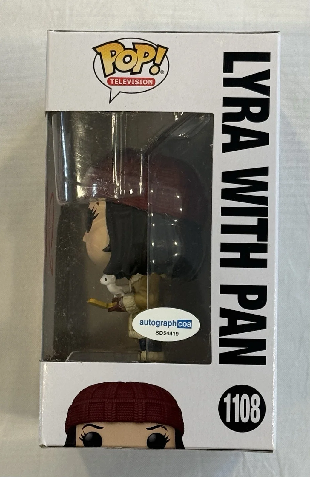 Dafne Keen Signed Lyra “His Dark Materials” Funko Pop! 1108 AutographCOA, изображение 3