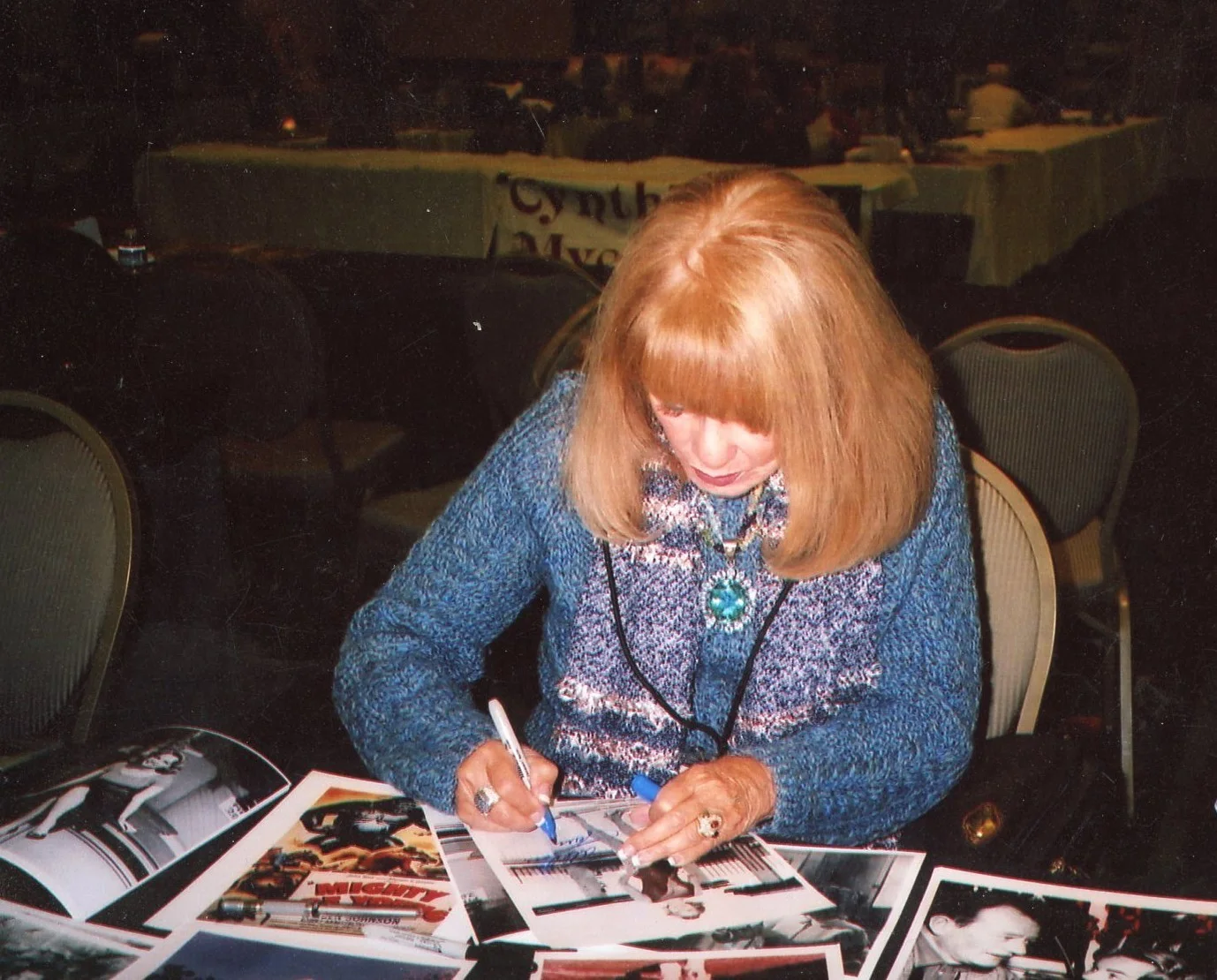 TERRY MOORE Autographed 8X10 B/W Photograph, image 2