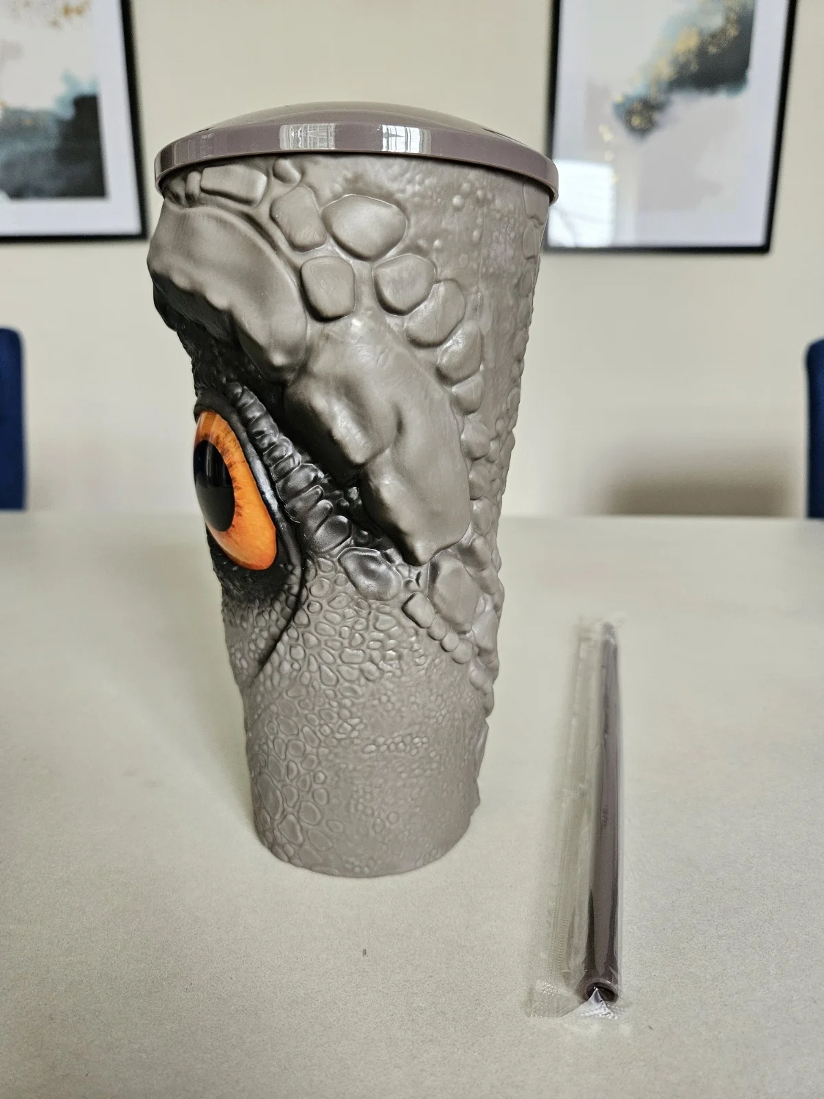 Jurassic World Rebirth T-Rex Gripper Cup & Straw Vue Cinema Exclusive Park NEW, изображение 4
