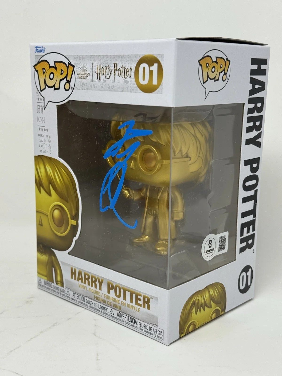 Daniel Radcliffe — Daniel Radcliffe Signed Harry Potter Funko Pop #01 Autograph Figure Beckett COA, image 3