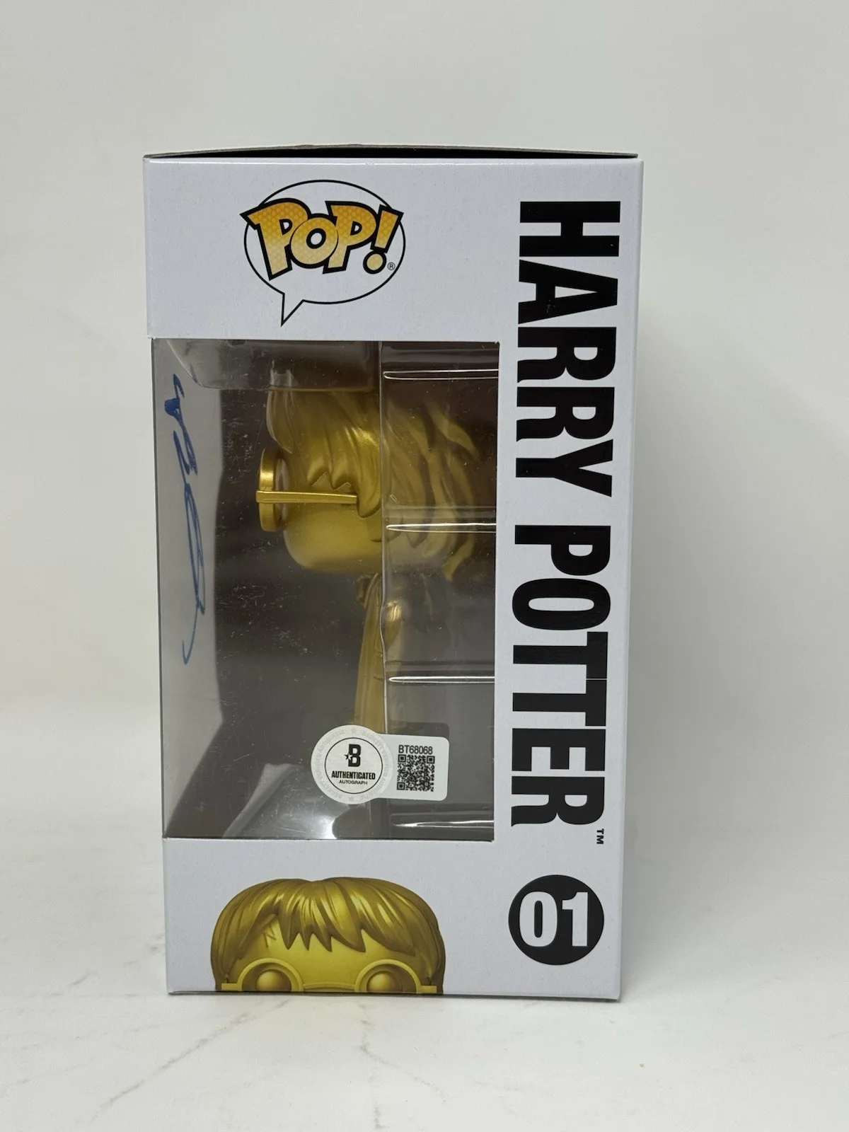 Daniel Radcliffe — Daniel Radcliffe Signed Harry Potter Funko Pop #01 Autograph Figure Beckett COA, image 4