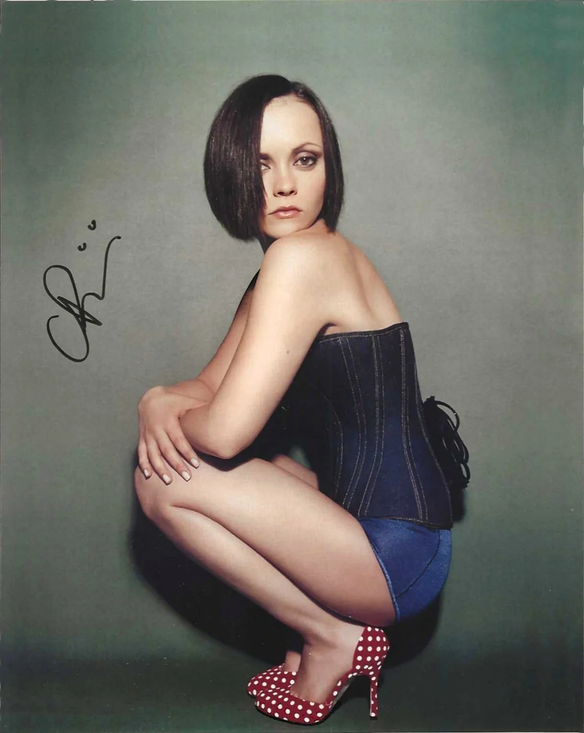 Christina Ricci — CHRISTINA RICCI - Color 8 x 10 - MONSTROUS - in Person