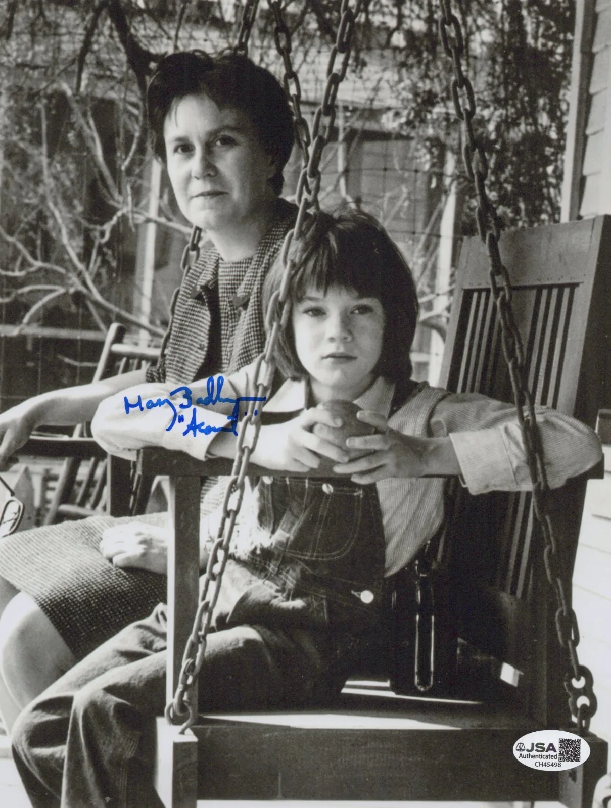 MARY BADHAM — MARY BADHAM Signed TO KILL A MOCKING 8x10 Photo SCOUT Autograph JSA CERT