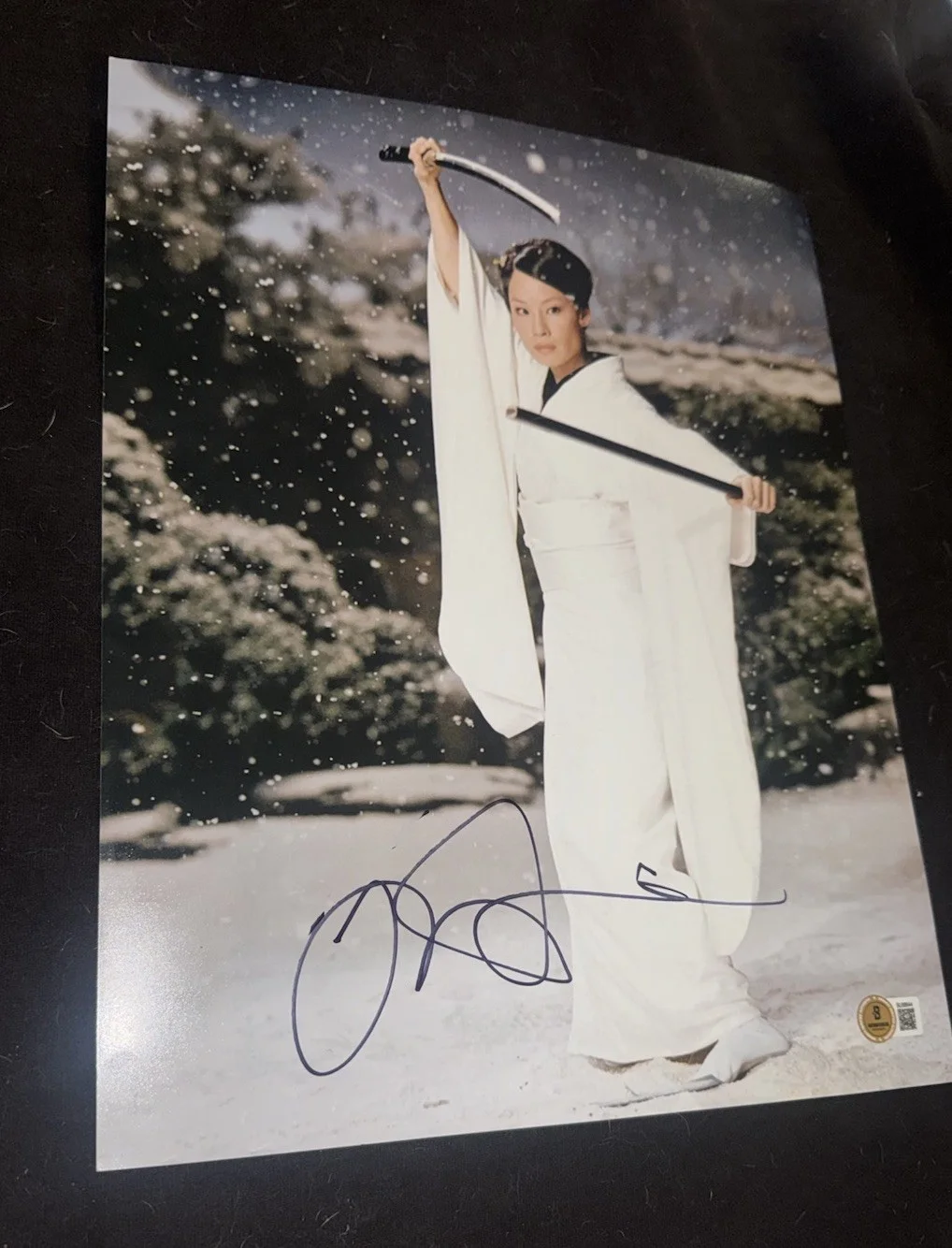 Lucy Liu — Lucy Liu signed 11x14 photo Kill Bill poster O-Ren Ishii Beckett BAS proof
