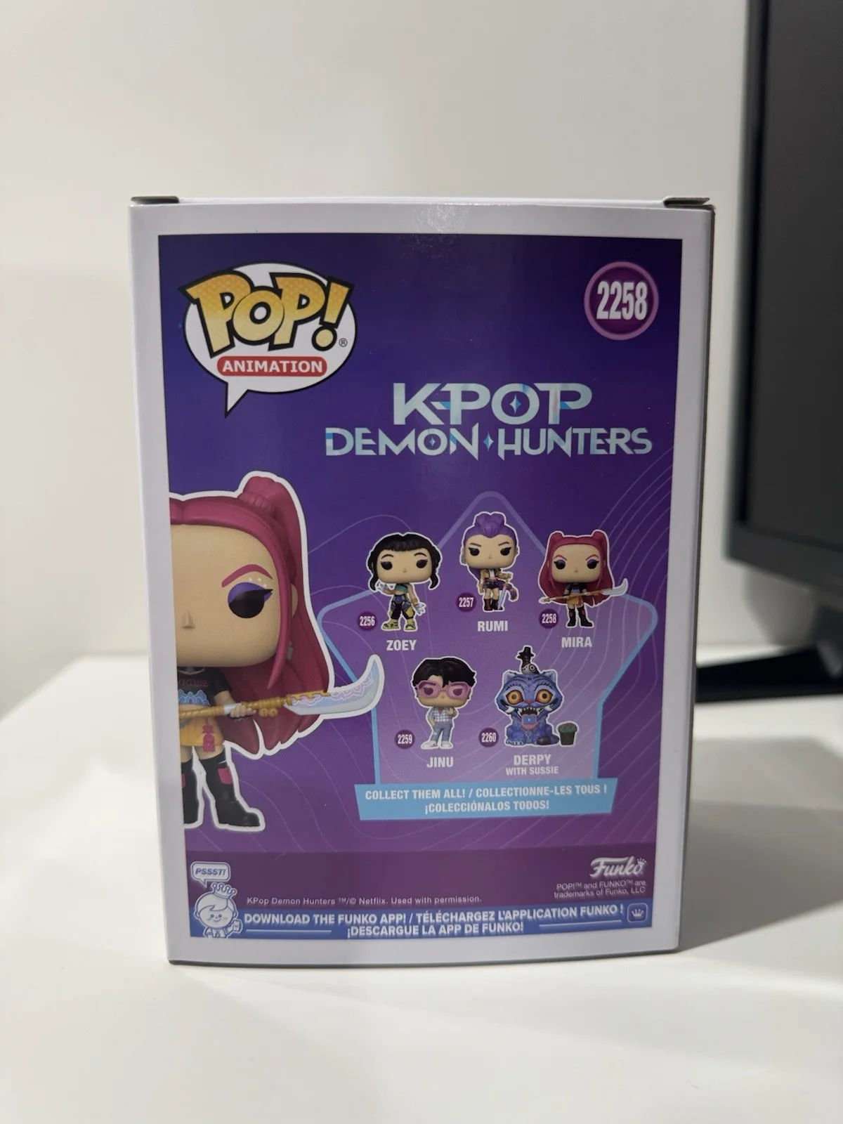 May Hong — MAY HONG Signed Funko Pop #2258! MIRA KPOP Demon Hunters! RARE 🔥, изображение 4