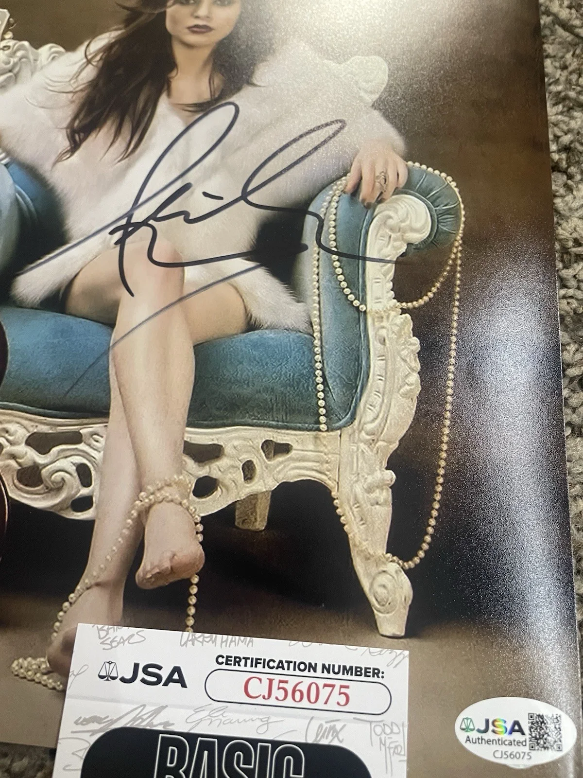 Miranda Cosgrove Signed 8x10 JSA COA icarly Nickelodeon, image 2