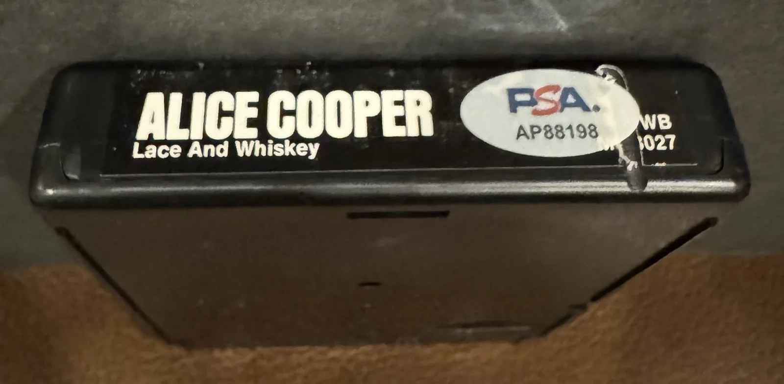 Alice Cooper Signed Lace & Whiskey 8 Track Tape PSA COA not JSA BAS Beckett, изображение 3
