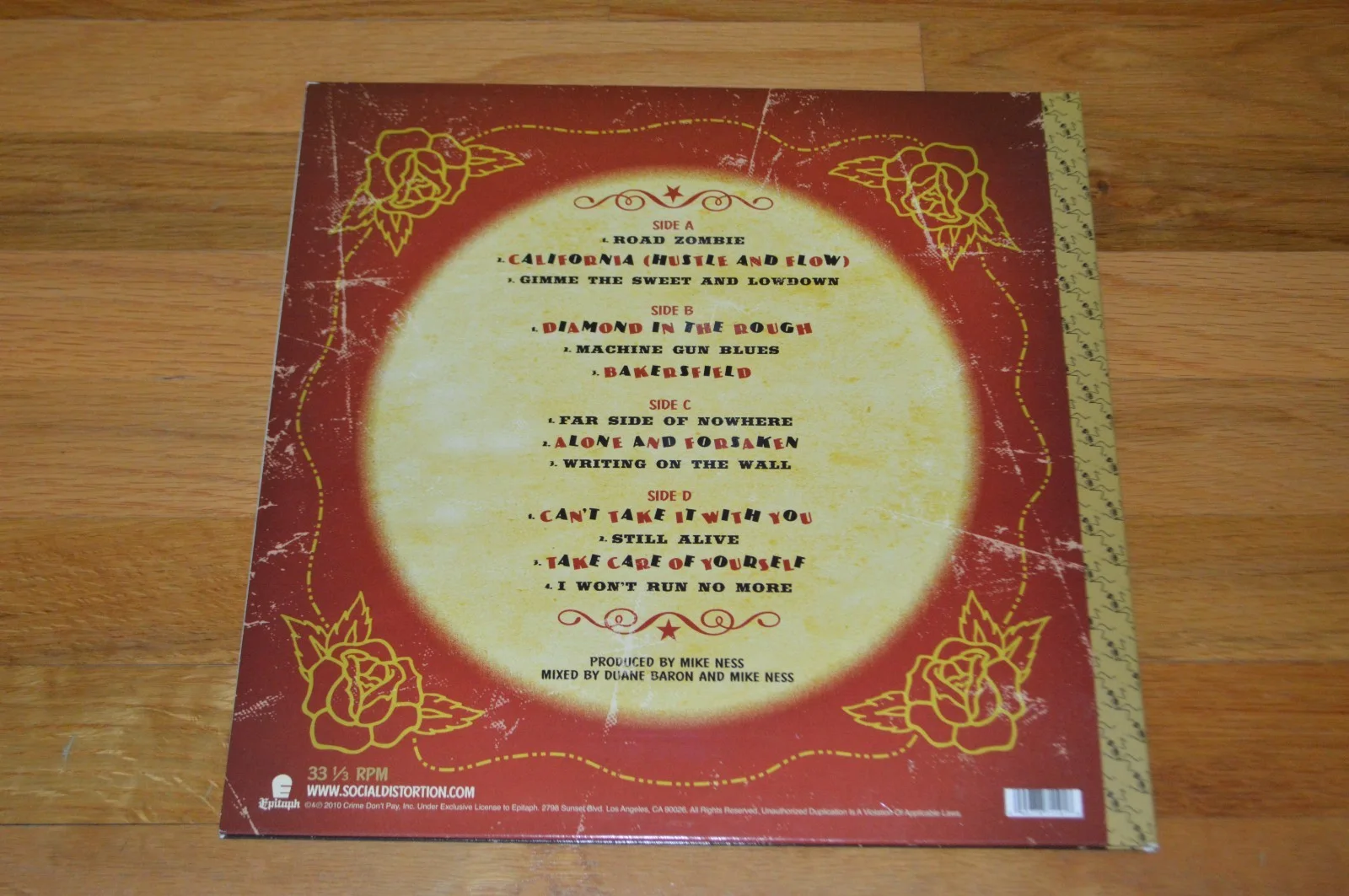 Social Distortion Mike Ness Signed "Hard Times..." Vinyl LP Cover ~ PSA Hologram, image 5
