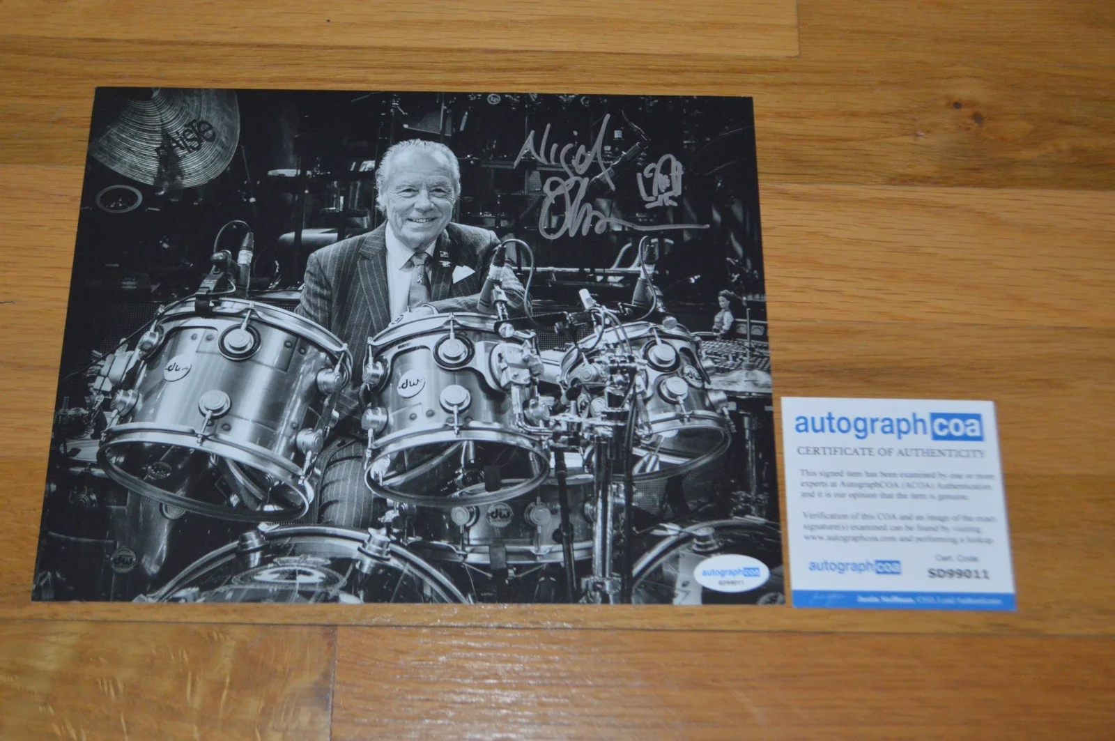Nigel Olsson Autographed 8x10 B/W Photo with AUTOGRAPH COA ~ Elton John Drummer, изображение 5