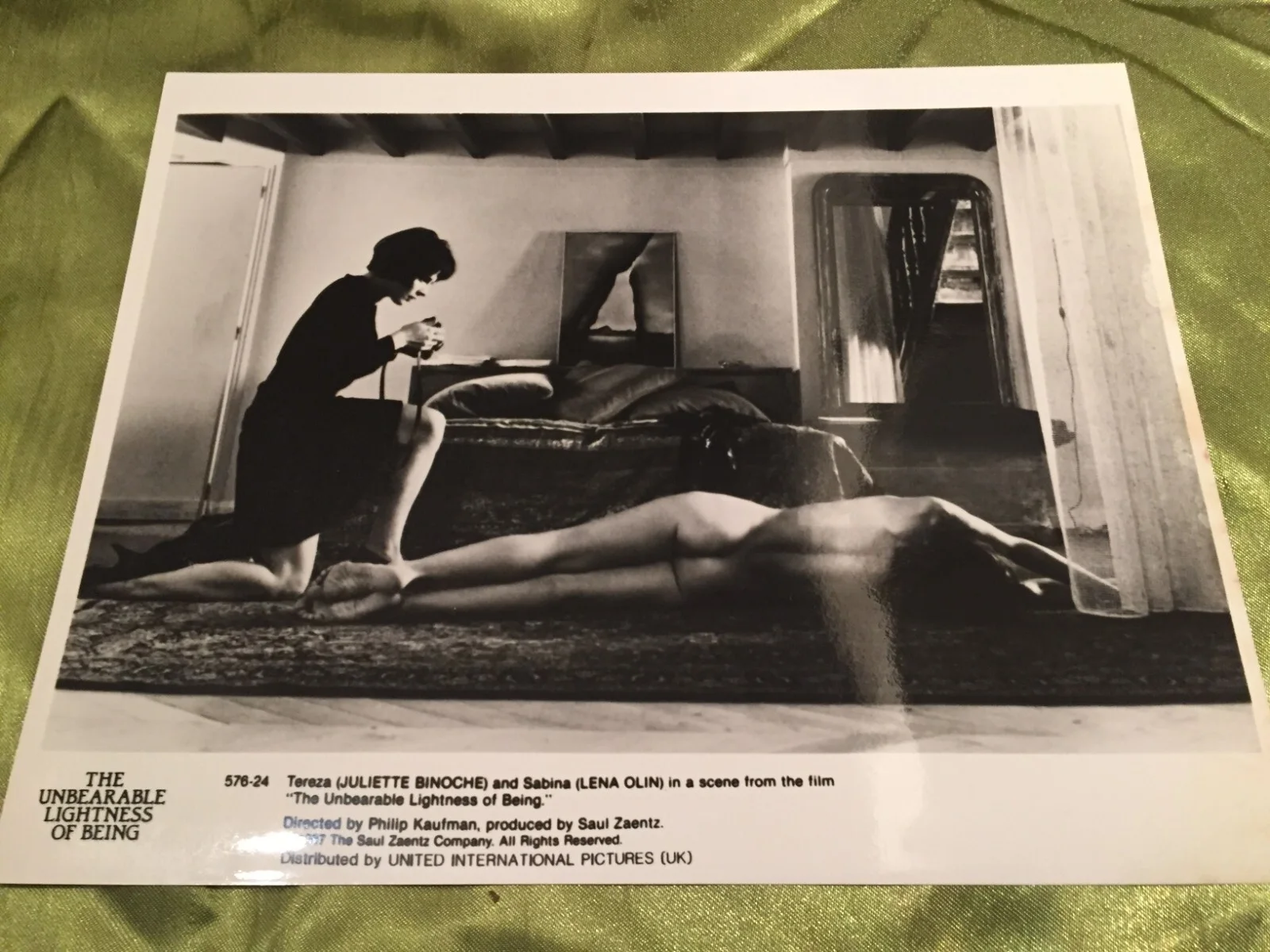 THE UNBEARABLE LIGHTNESS OF BEING Rare 8" x 10" Press Pack 1988 VG, изображение 2