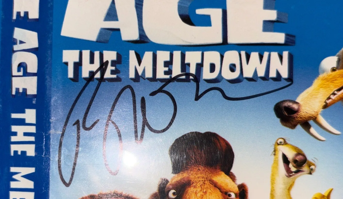 Ray Romano — Ray Romano Signed "Ice Age The Meltdown" DVD Cover Beckett Cert. (BU81611), image 2