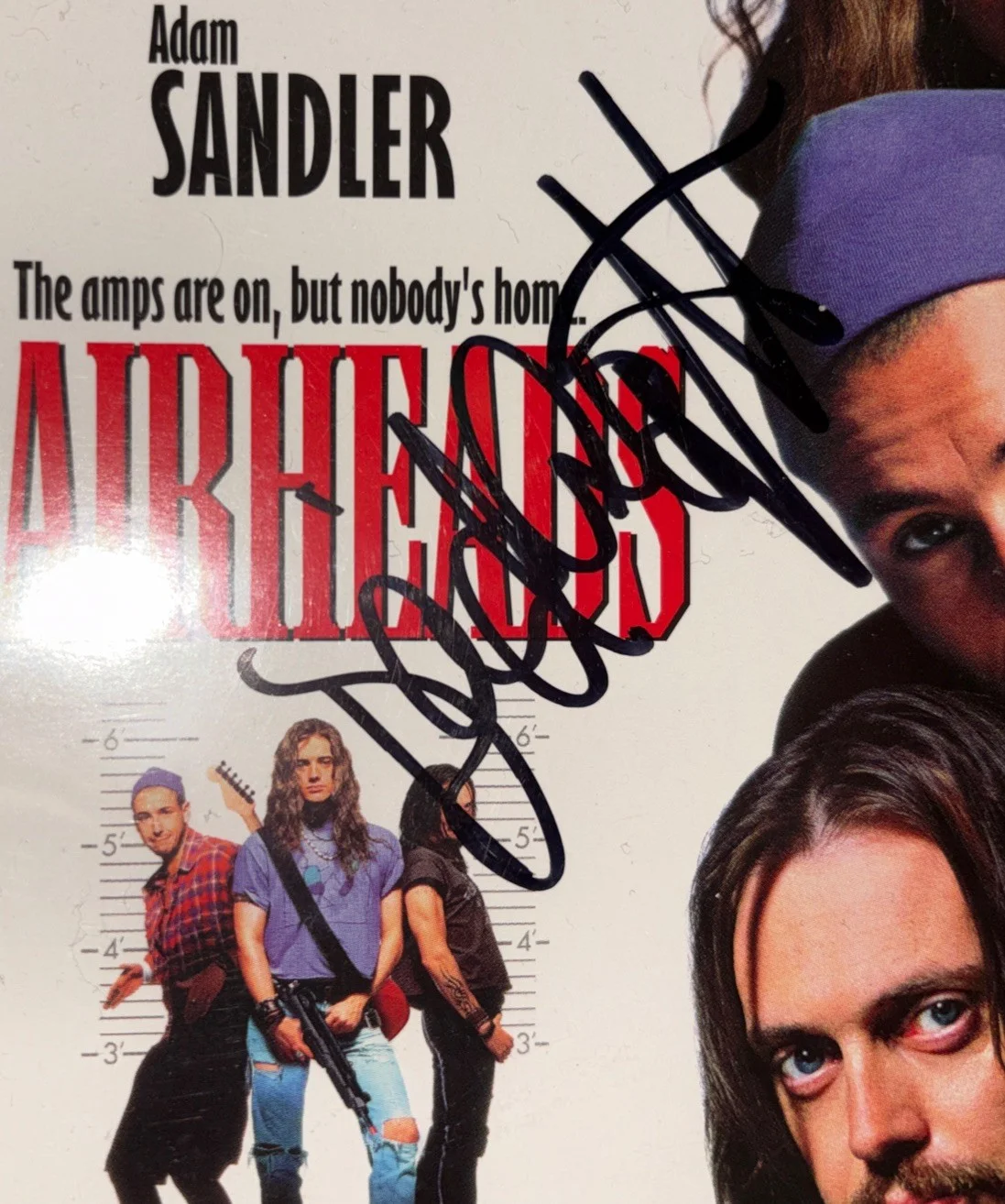 David Arquette — David Arquette Signed "Airheads" DVD Cover with Beckett COA (BU81610), изображение 2