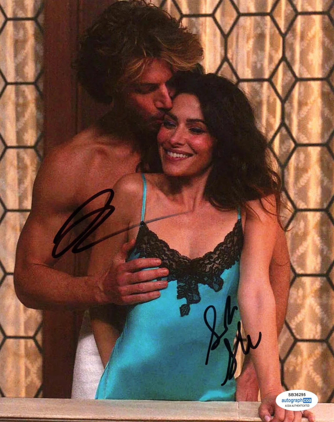 SARAH SHAHI, ADAM DEMOS — Sarah Shahi & Adam Demos signed 8x10 Photo d PROOF SEXY Hot ACOA COA, изображение 3
